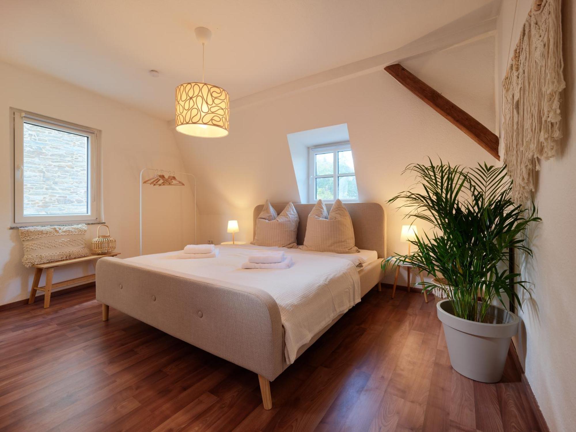 Gemuetliche Fewo Nahe Der Mosel - Perfekt Fuer Familien & Weinliebhaber Bis 7 Personen - Top Lage - Traben-Trarbach Bagian luar foto