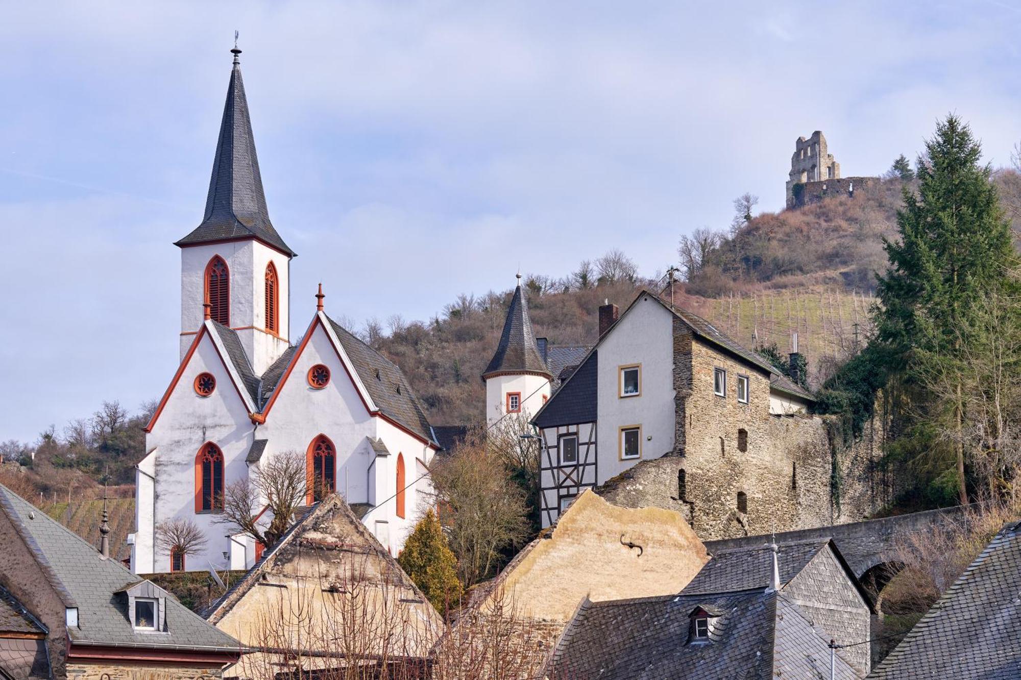 Gemuetliche Fewo Nahe Der Mosel - Perfekt Fuer Familien & Weinliebhaber Bis 7 Personen - Top Lage - Traben-Trarbach Bagian luar foto